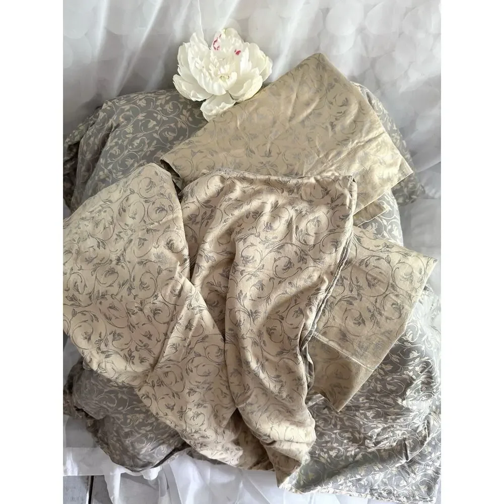 Nancy Koltes TOILE FLORAL QUEEN Duvet Grey Beige SATEEN LUXURY 2 Shams